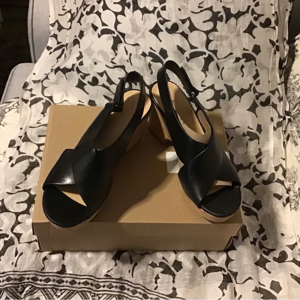 Clarks Black Leather Cross‑Strap Cork Wedge Sandals